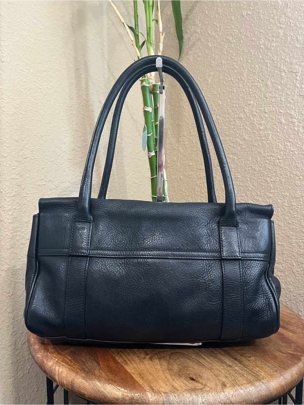 MULBERRY BLACK SOFT GRAINED LEATHER LEDBURY - Picture 2 of 14